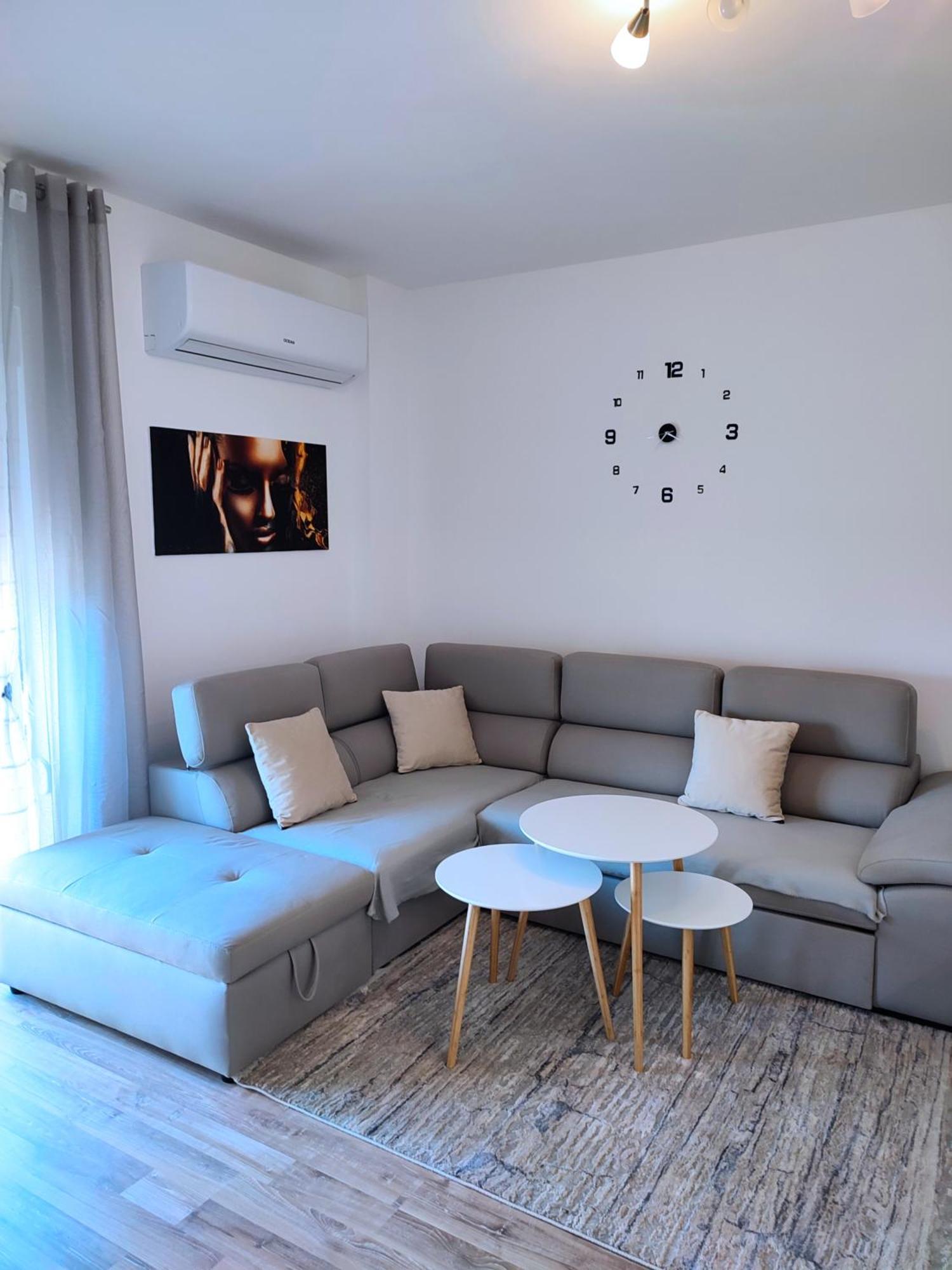Sabi Apartment Golem Qerret Exterior foto
